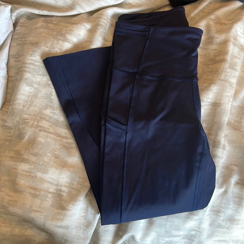 Lululemon run inspire crop